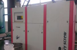 双级节能高效螺杆式空压机厂家全国联保，全球零距离服务