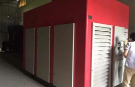 永磁空压机压缩空气含油量大的问题，厂家免费上面服务-[广西意朗]